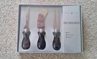 Lakeland cheese knife set