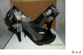 stunning shoes size 3 **brand new**